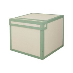 Krabice jsou zhotoveny knihařským zpracováním. Z hladké lepenky 2,5 a 2,8 mm.